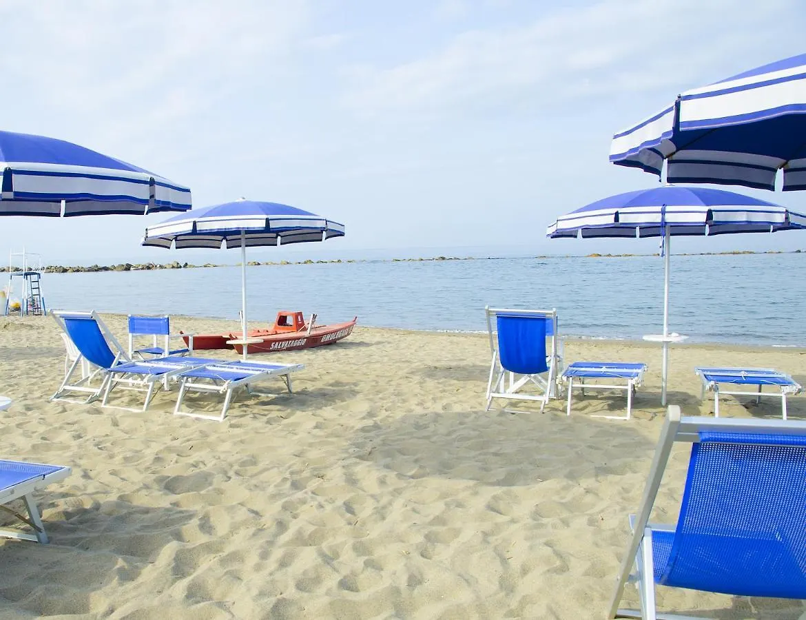 Casa Per Ferie Il Pioppo Hotel Marina di Massa